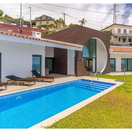 The Pool House In Ponta De Sol *